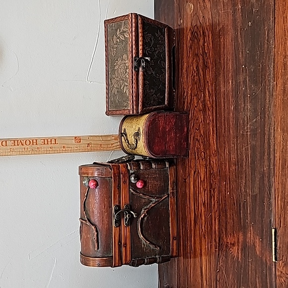 3 vintage wooden boxes with metal hinges and latch closures trinket storage - Picture 11 of 16